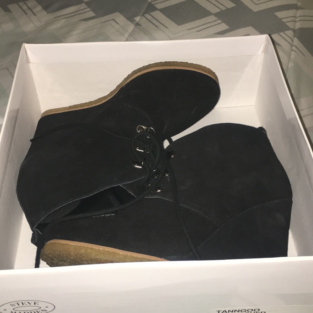 Black sued wedges - Picture 2 of 5